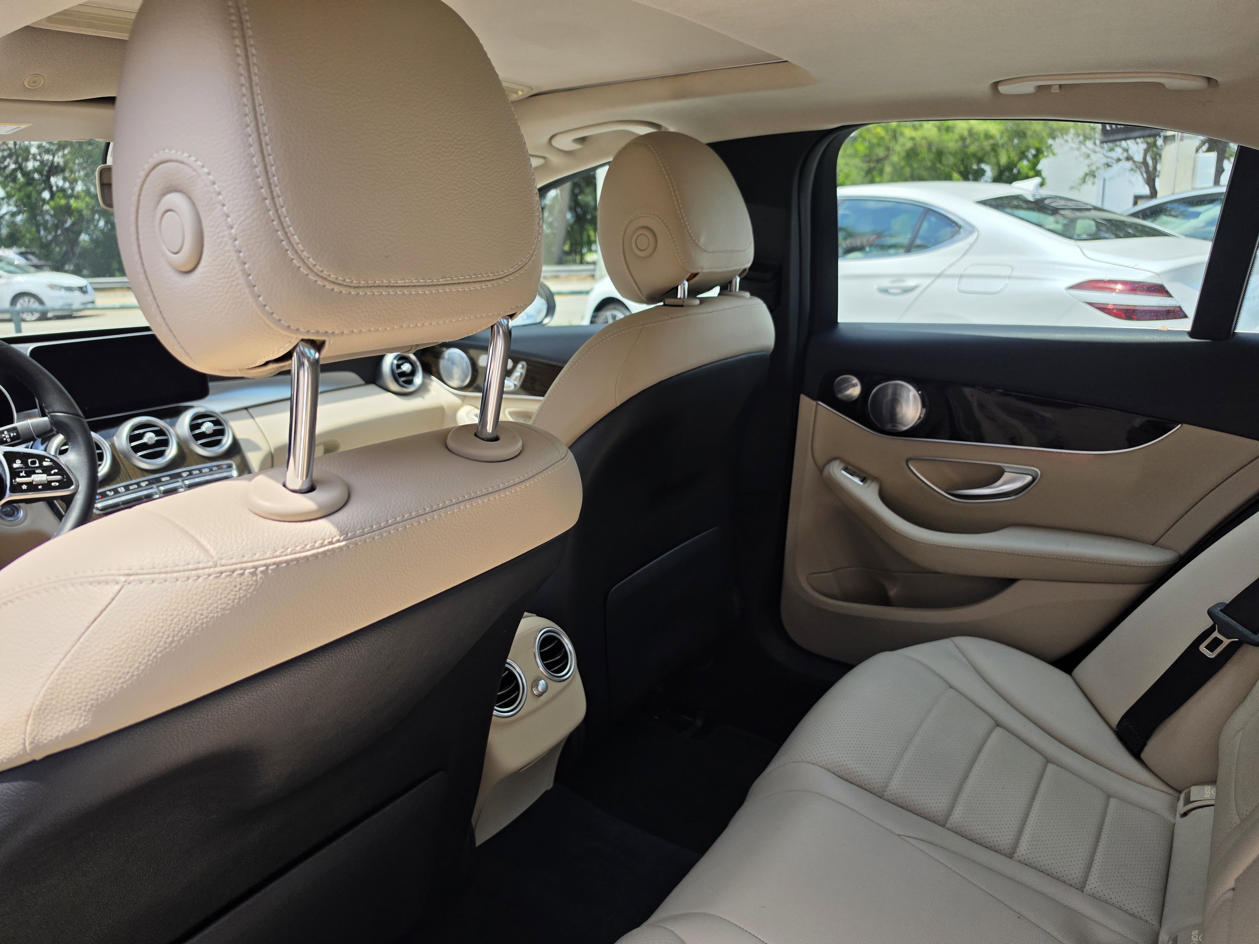 Used 2020 Mercedes-Benz C 300 Sedan image 13