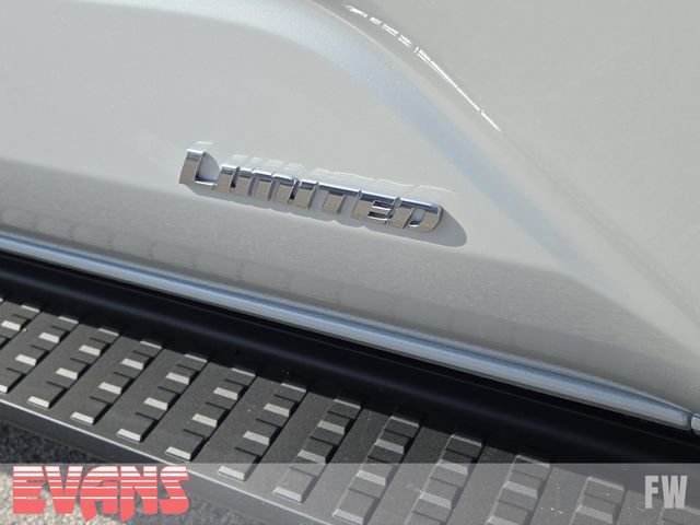 New 2026 Toyota 4Runner Limited AWD/4WD image 4