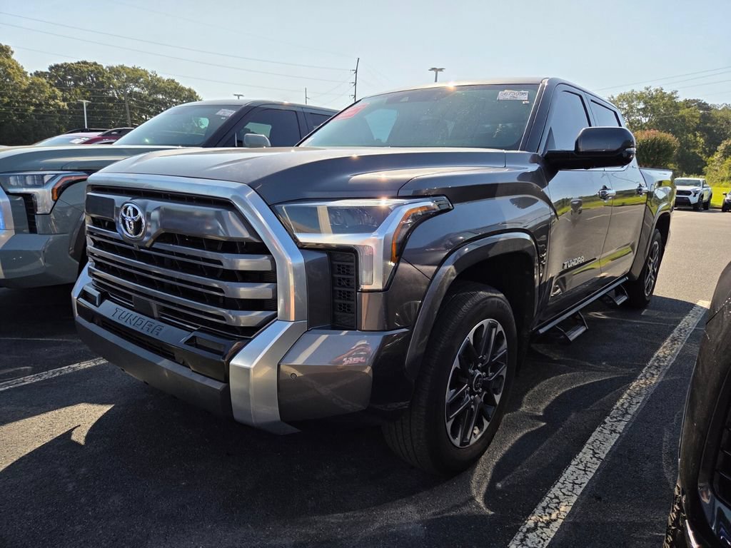 Used 2023 Toyota Tundra Limited AWD/4WD image 3
