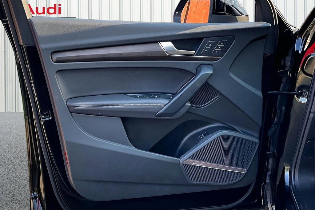 Used 2023 Audi Q5 2.0T Prestige w/ Prestige Package image 20