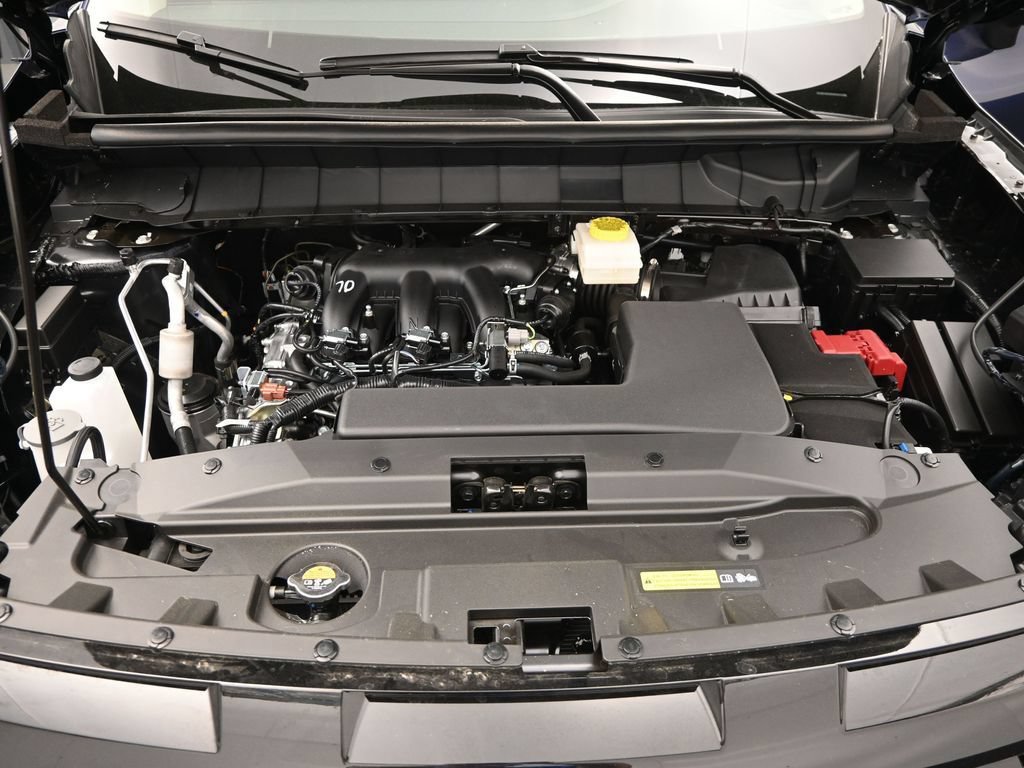 Certified 2026 Nissan Pathfinder SV w/ SV Premium Package FWD image 25
