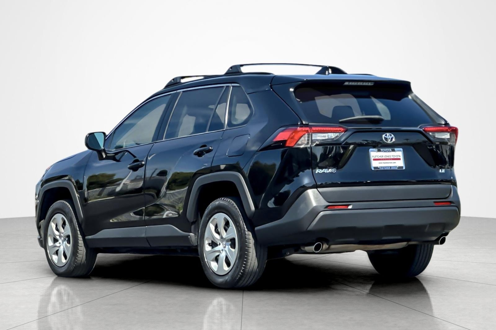 Certified 2021 Toyota RAV4 LE w/ Carpet Mat Package (TMS) FWD image 3