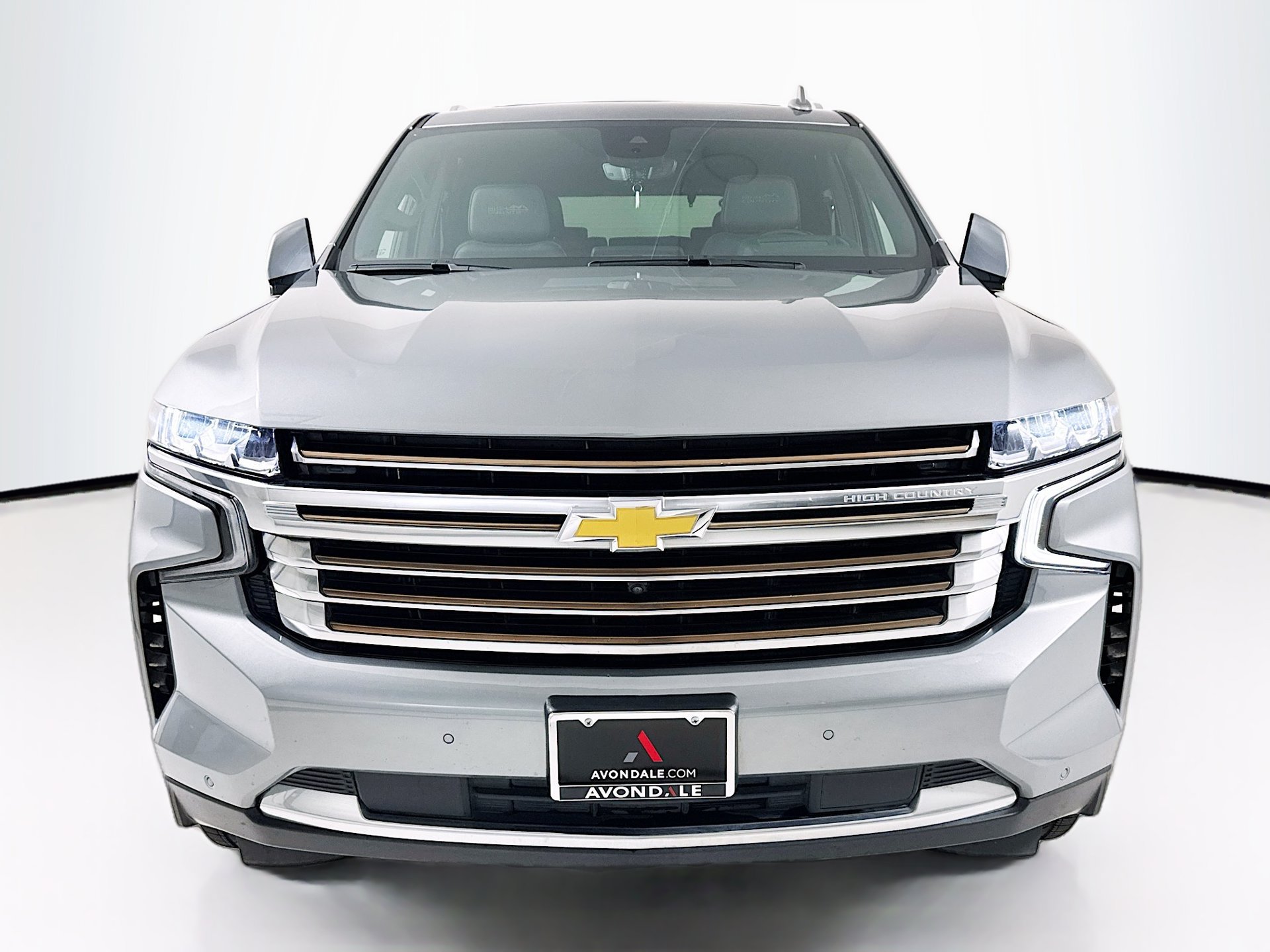 Used 2023 Chevrolet Tahoe High Country AWD/4WD image 2