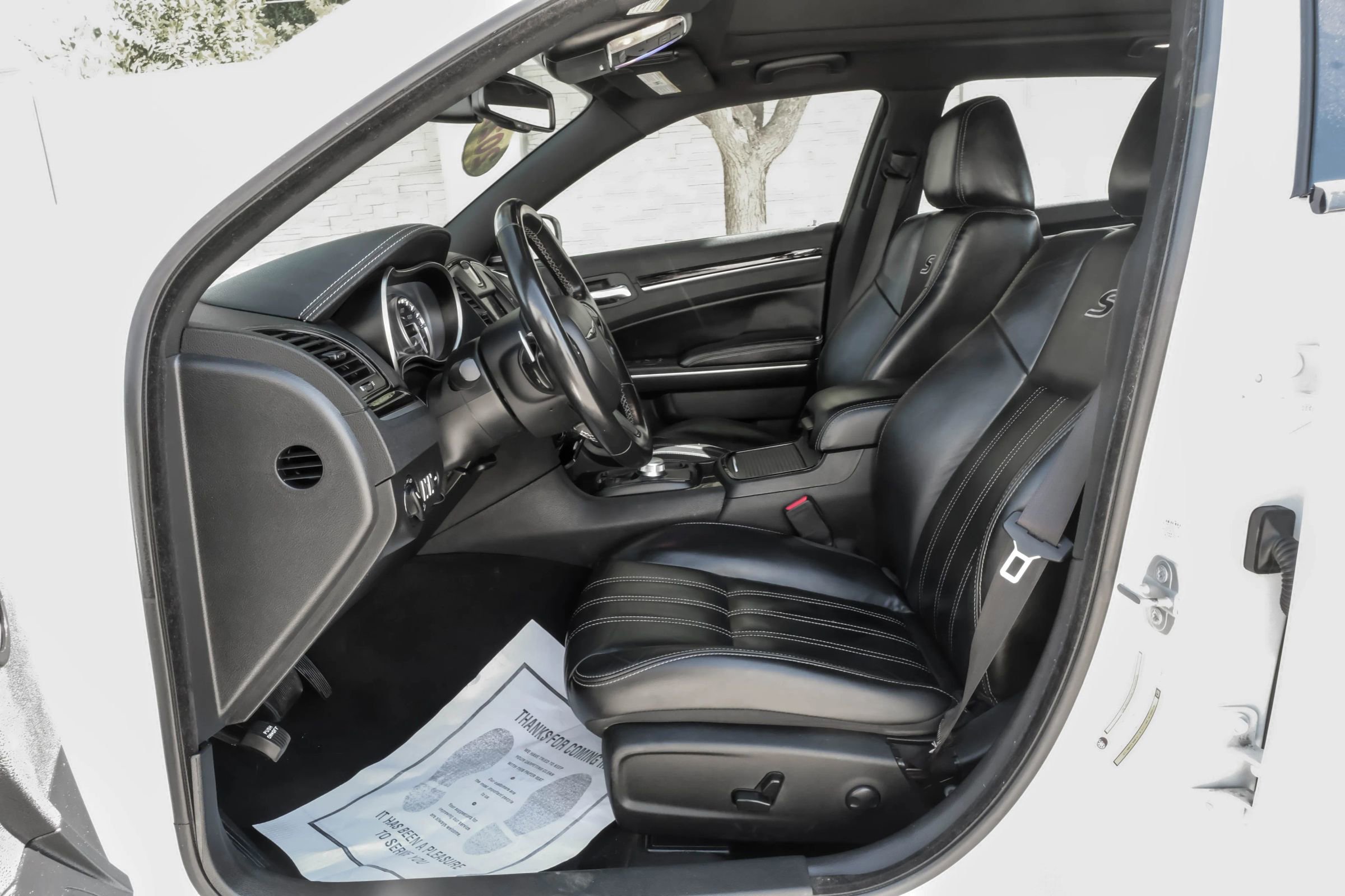 Used 2022 Chrysler 300 S image 17