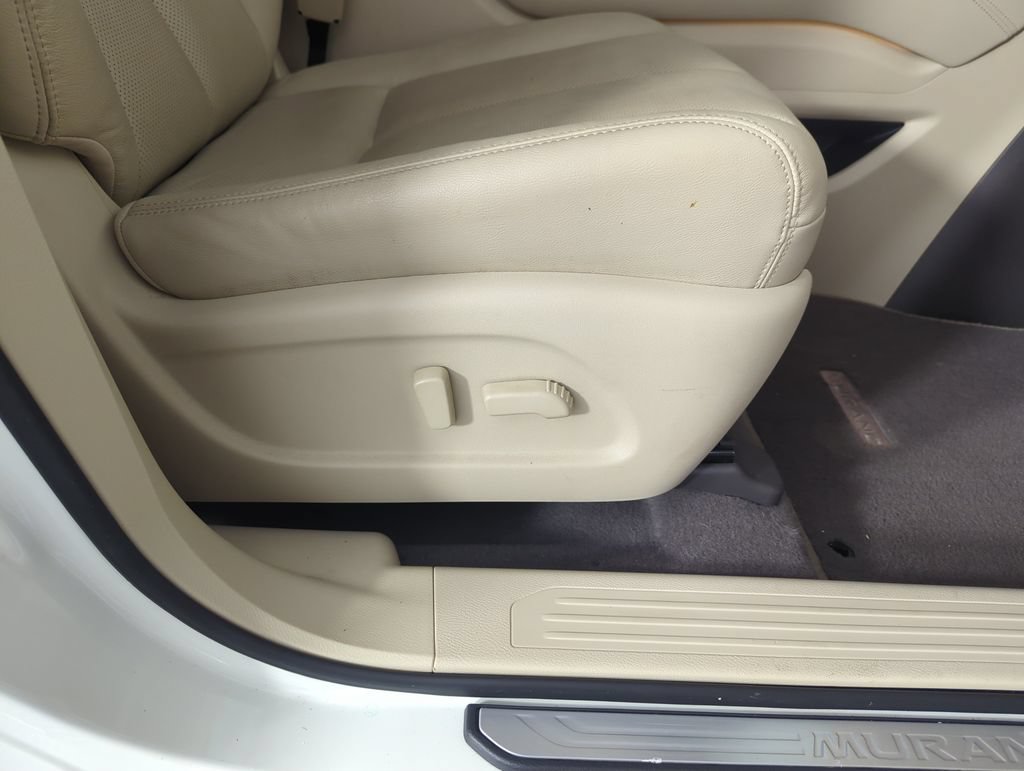 Used 2018 Nissan Murano SL FWD image 36
