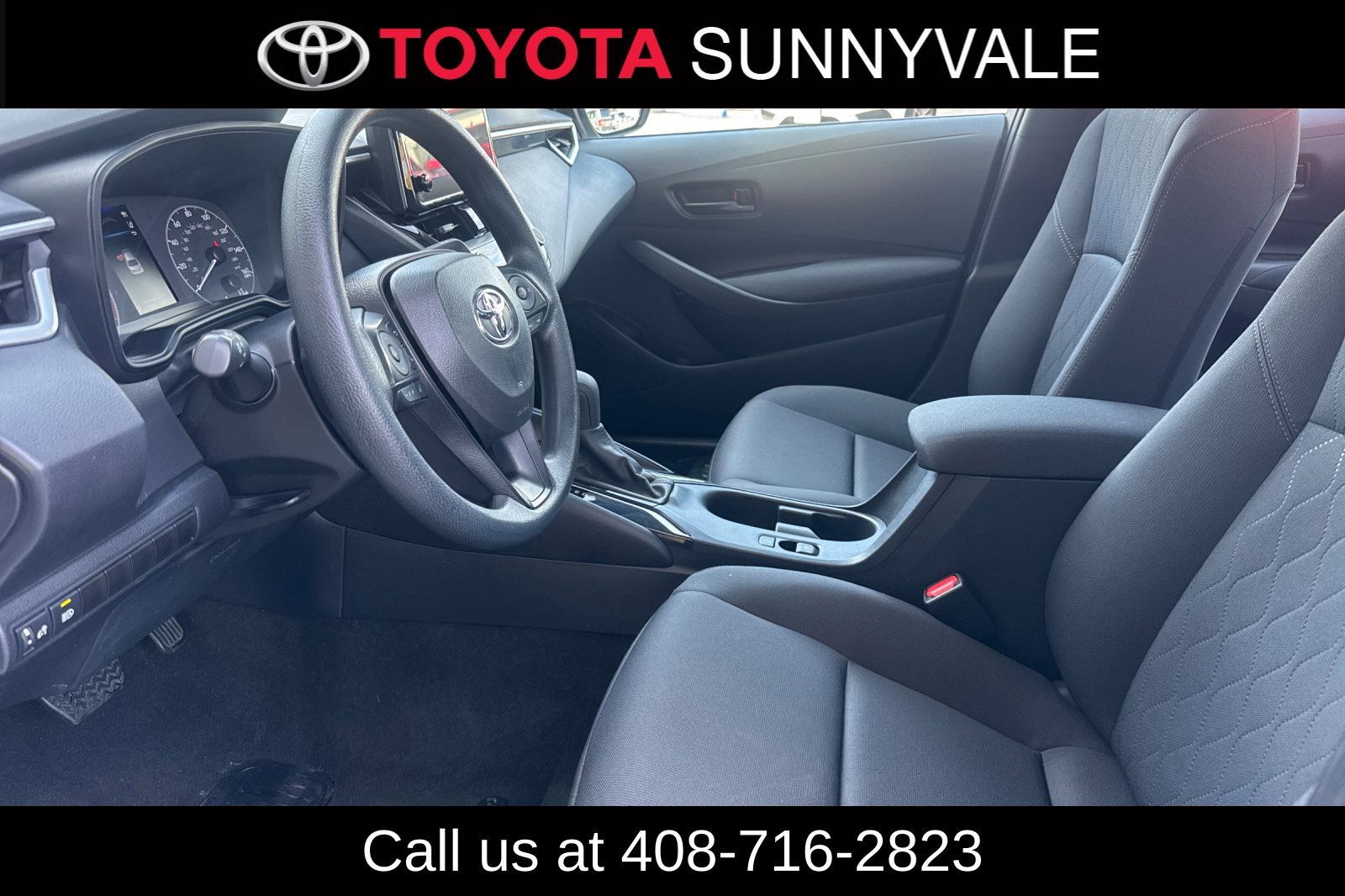 Used 2025 Toyota Corolla LE FWD image 26