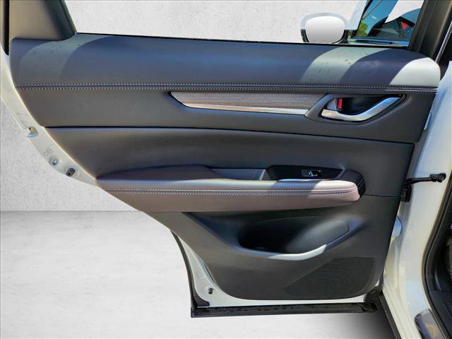 New 2025 MAZDA CX-5 Signature image 21