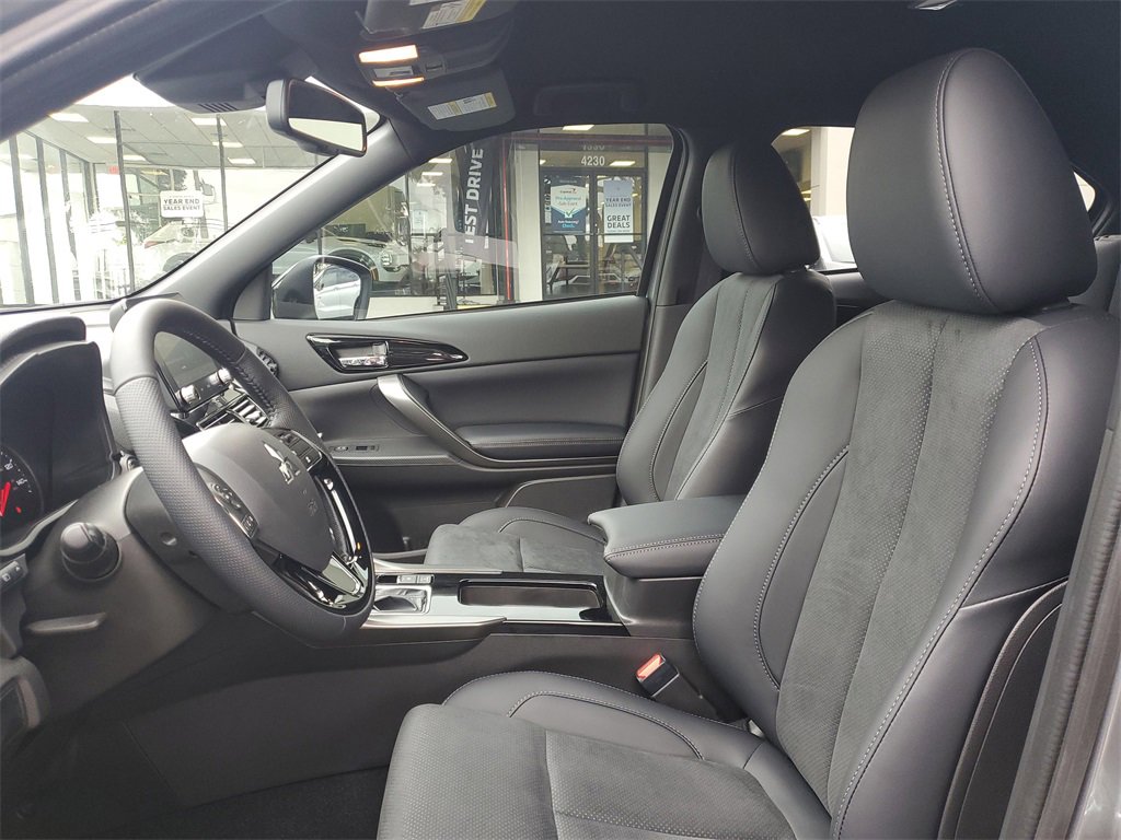 New 2025 Mitsubishi Eclipse Cross Black Edition image 15
