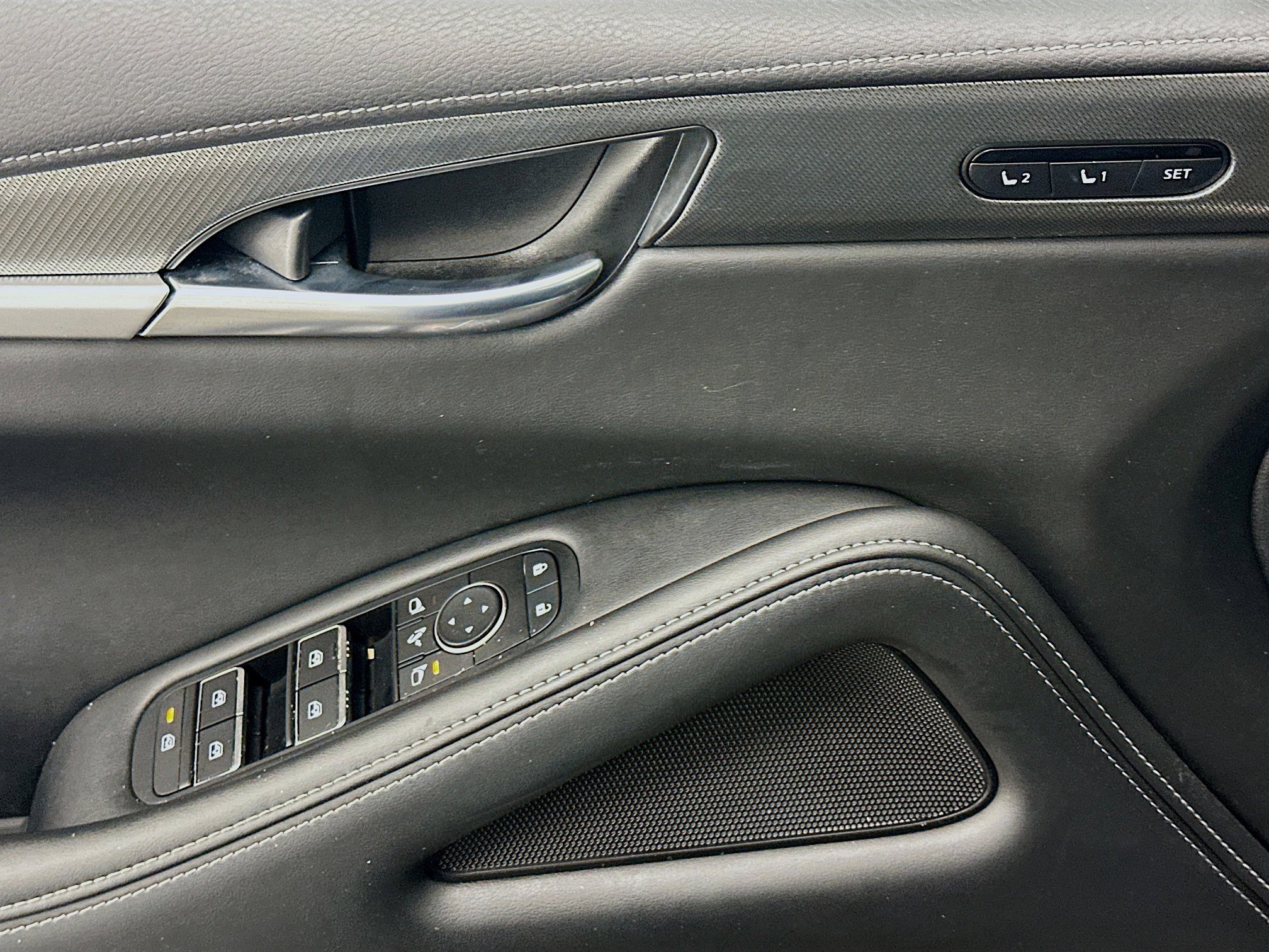 Used 2023 INFINITI QX60 Luxe w/ Cargo Package AWD/4WD image 15