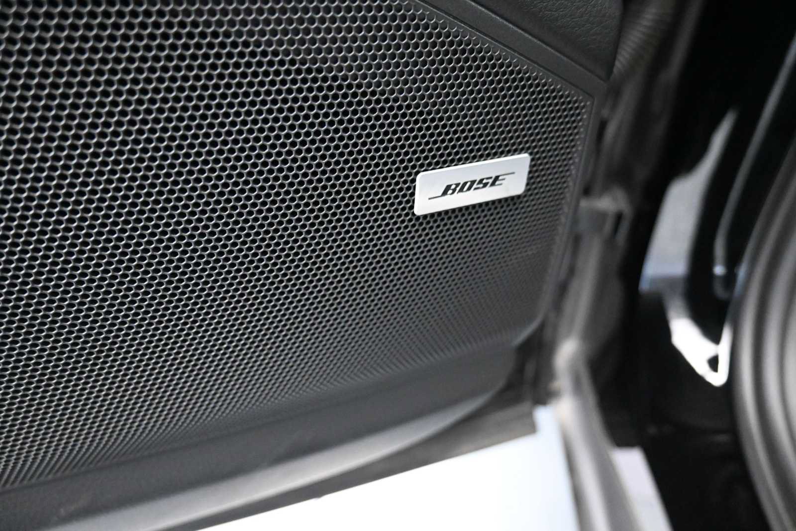 Certified 2021 Porsche Cayenne AWD/4WD image 15