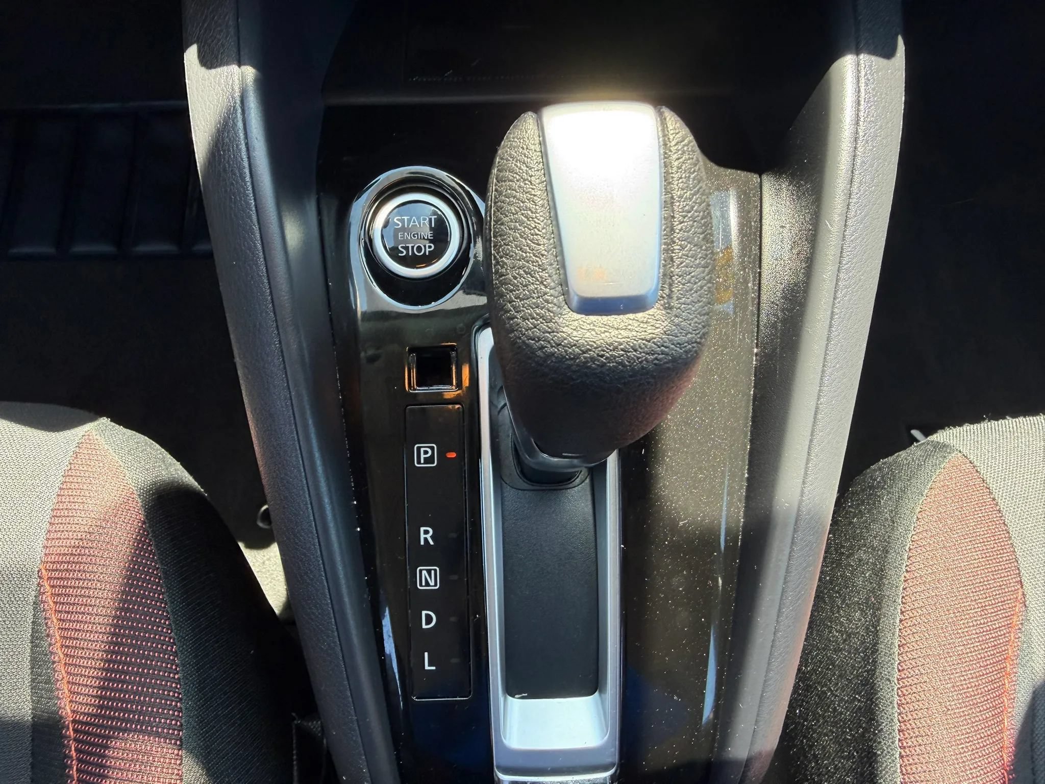 Used 2024 Nissan Versa SR w/ Trunk Package FWD image 17