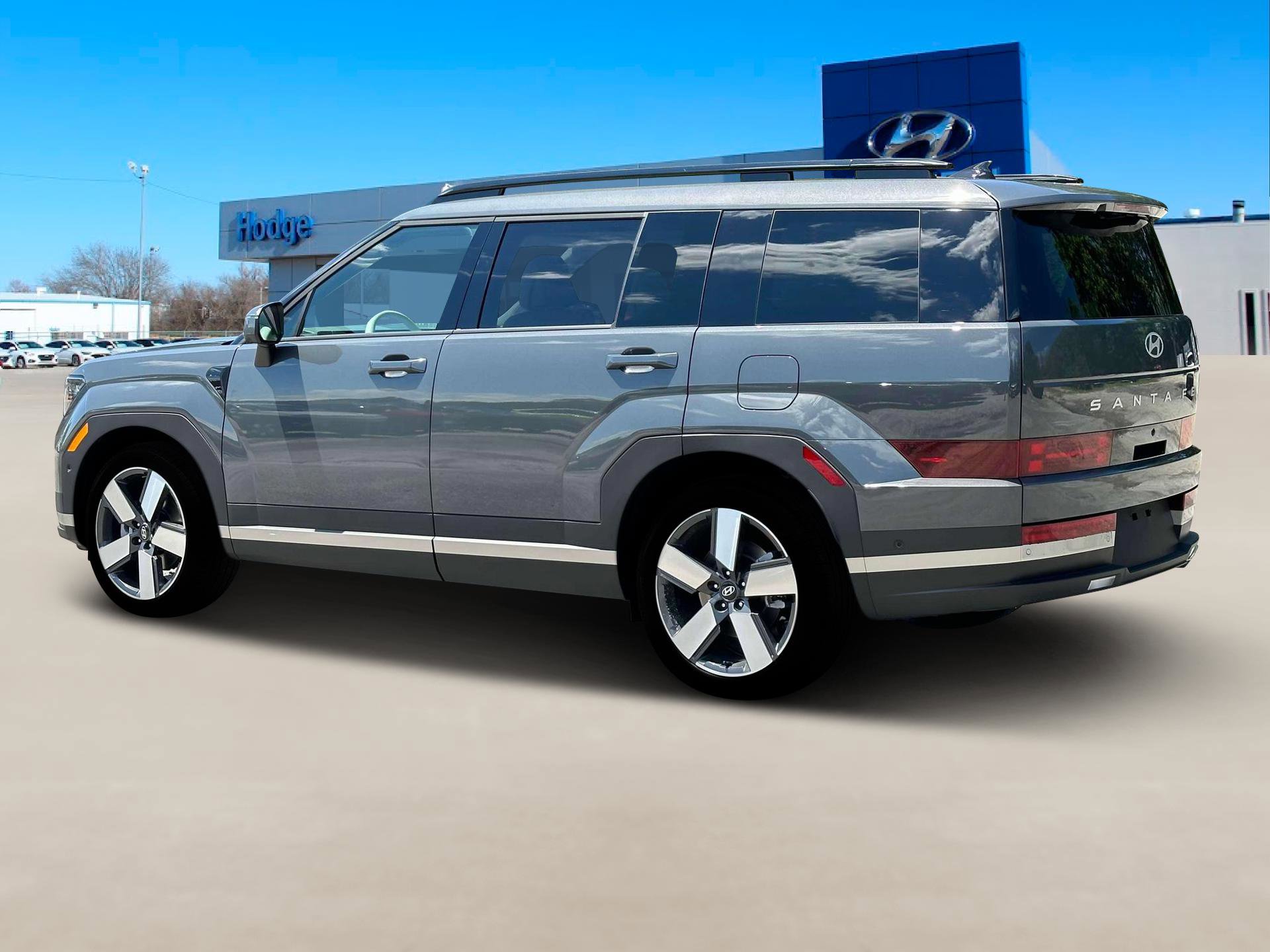 Used 2024 Hyundai Santa Fe Limited image 4