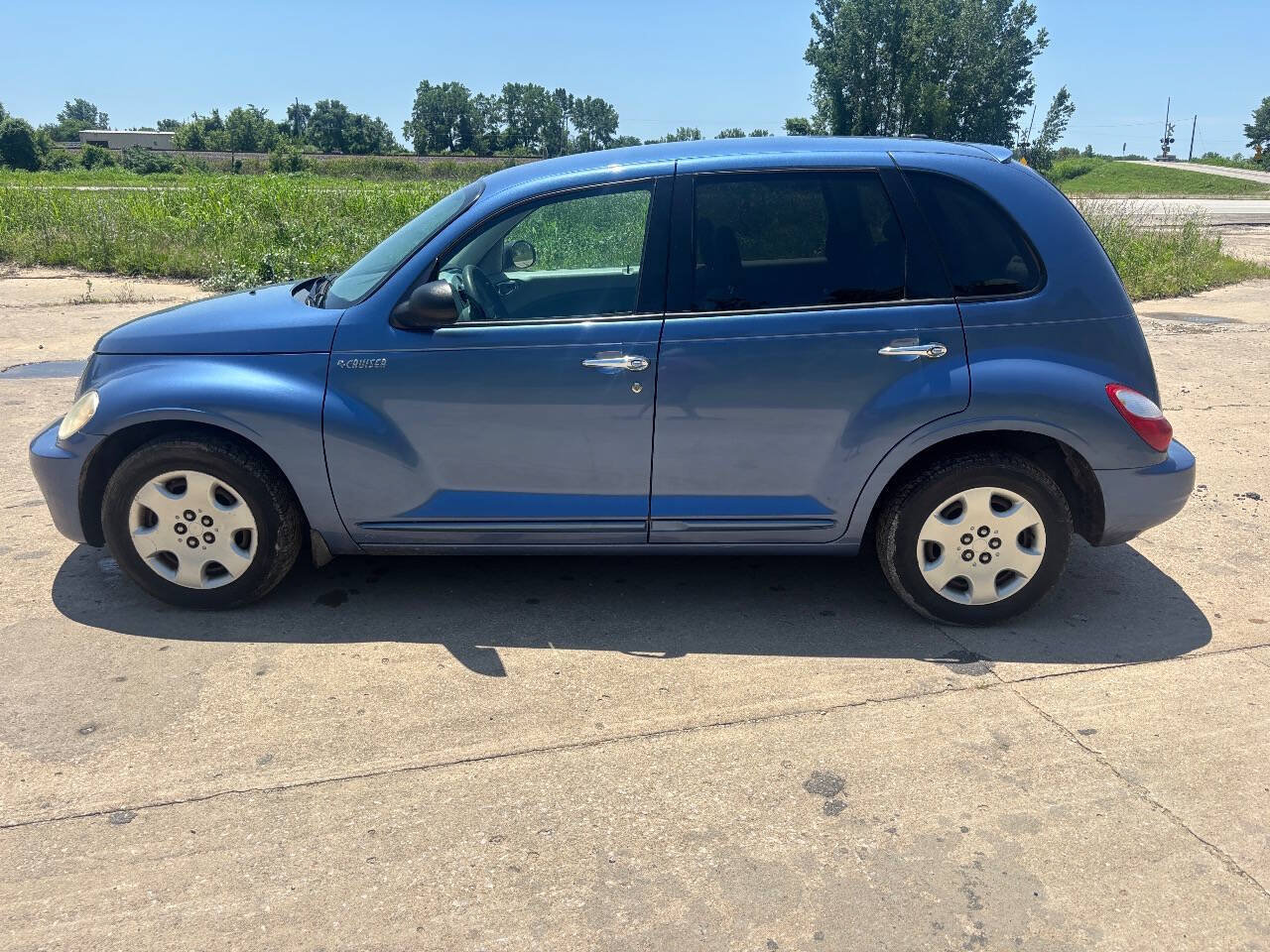 Used 2006 Chrysler PT Cruiser Touring FWD image 9