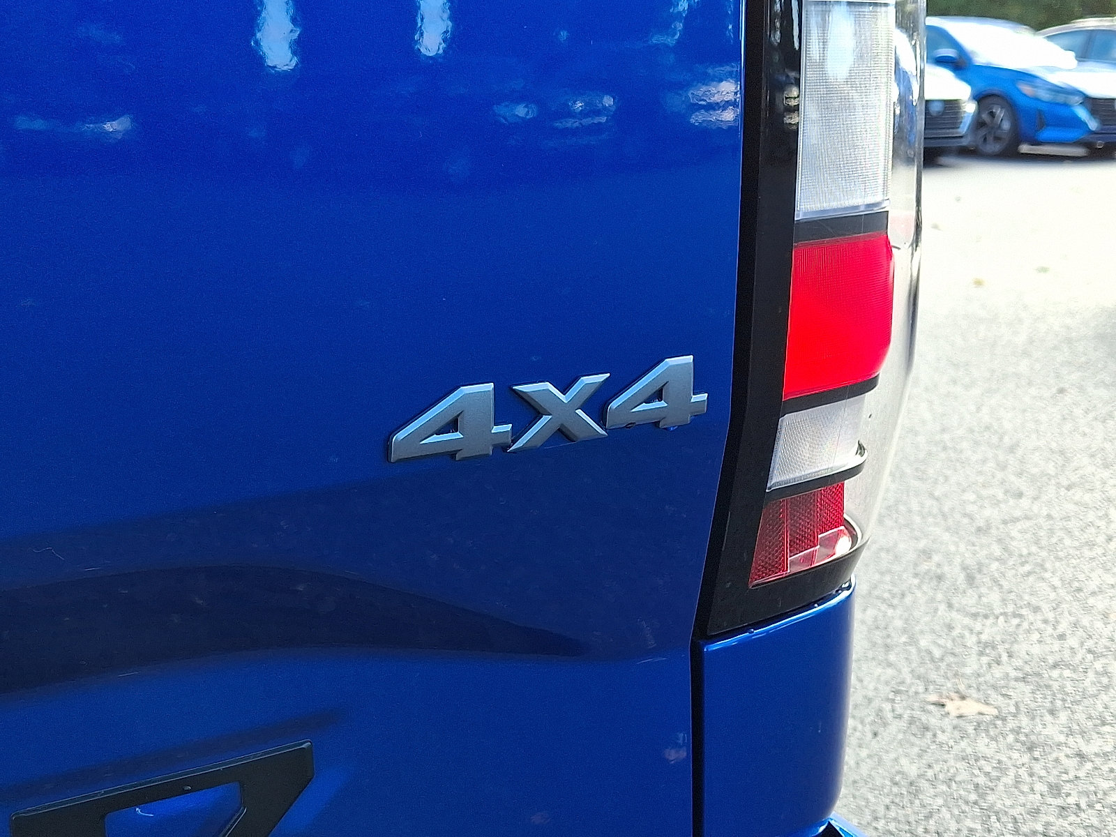 New 2026 Nissan Frontier SV w/ SV Convenience Package image 5