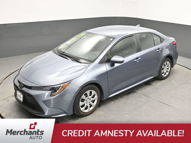 Used 2025 Toyota Corolla LE FWD image 21
