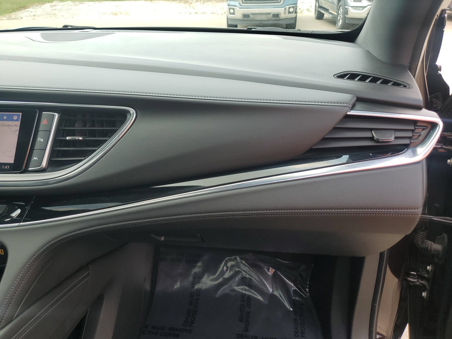 Used 2022 Buick Enclave Avenir w/ Avenir Technology Package AWD/4WD image 36