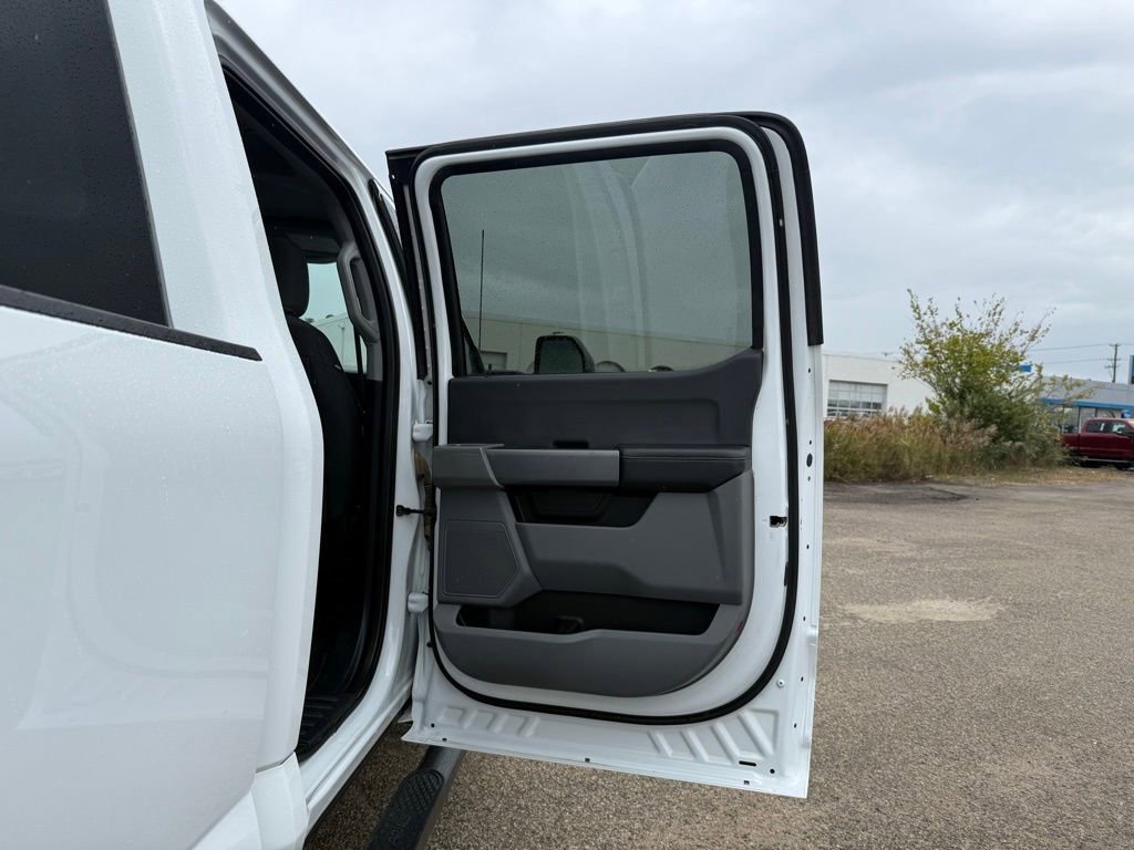 Used 2023 Ford F250 XLT w/ FX4 Off-Road Package image 25