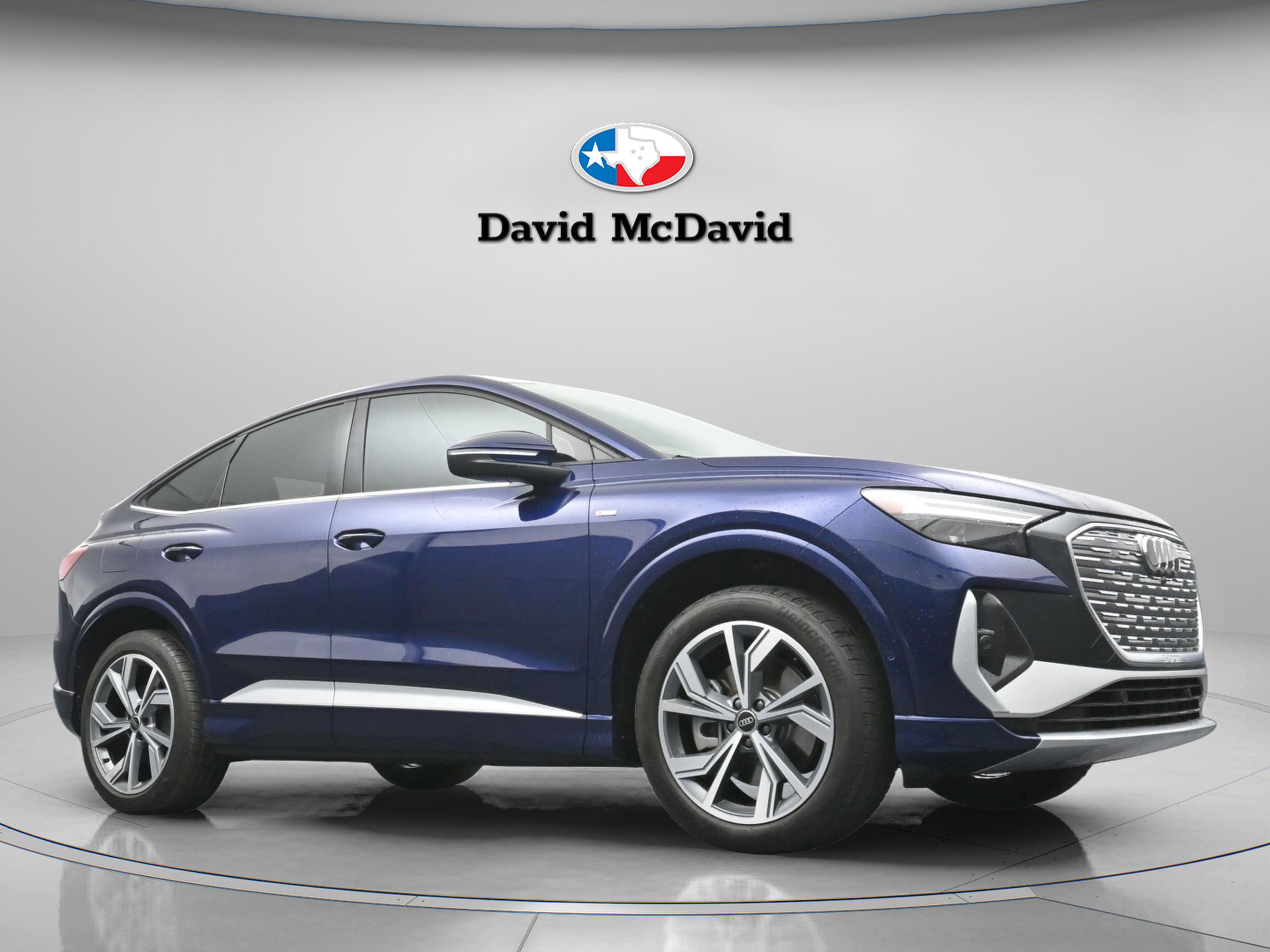 Used 2024 Audi Q4 e-tron Premium Plus w/ Premium Plus image 22