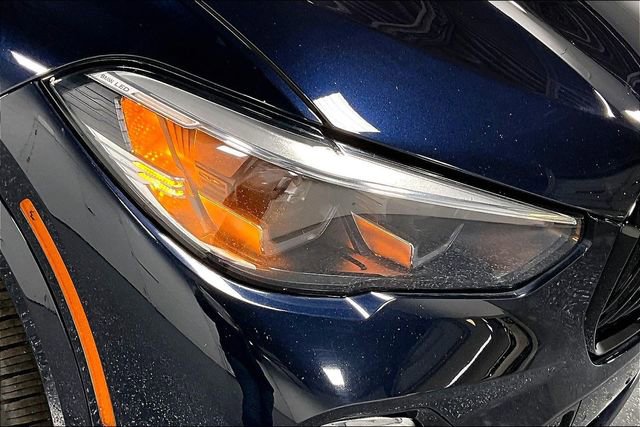 Used 2020 BMW X5 M50i w/ Premium Package image 30