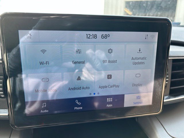 Used 2023 Ford Explorer XLT w/ Equipment Group 202A RWD image 29