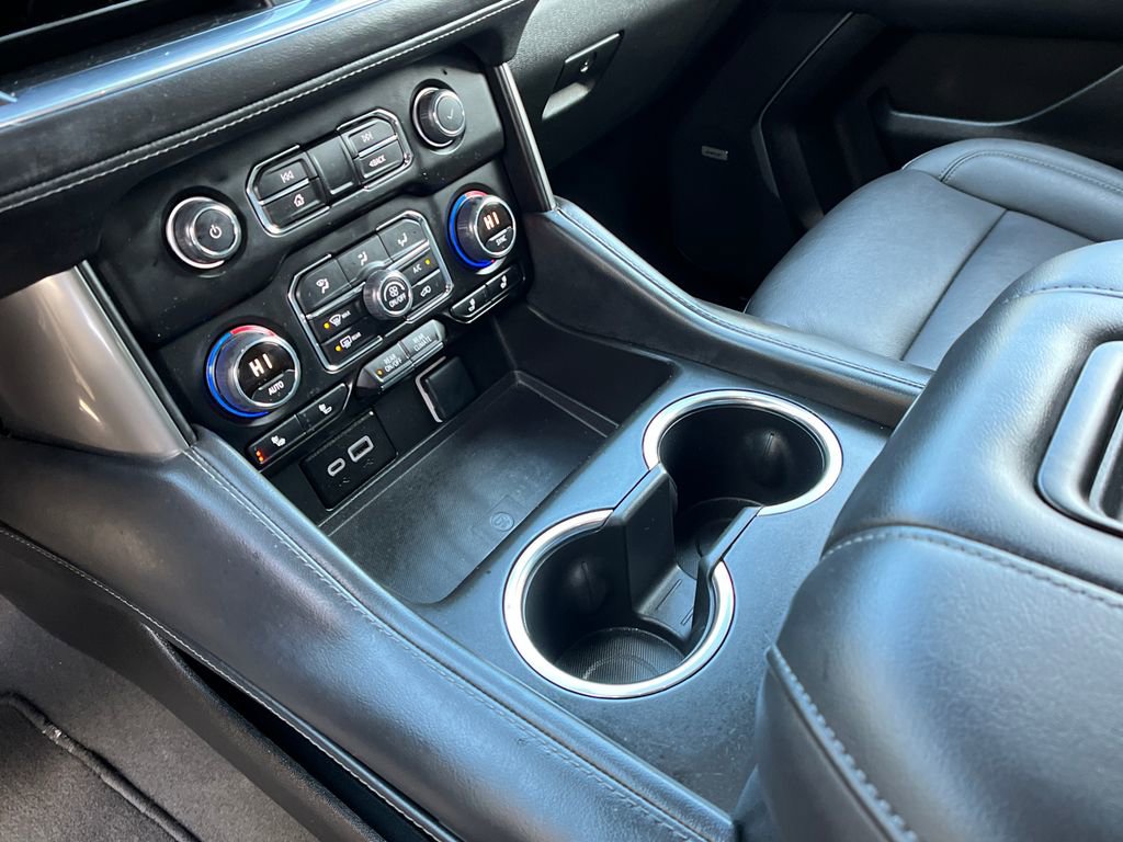 Used 2024 Chevrolet Tahoe LT w/ Luxury Package image 19