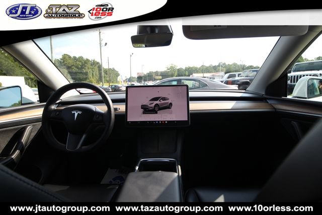 Used 2023 Tesla Model Y Long Range AWD/4WD image 14