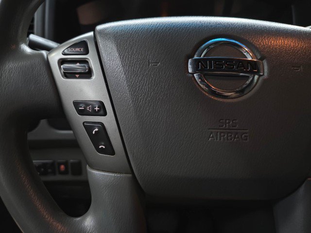 Used 2018 Nissan NV 2500 SV RWD image 19