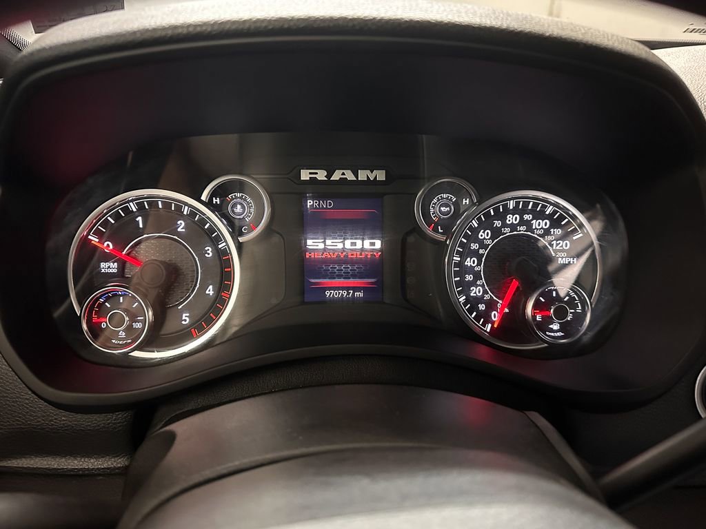 Used 2024 RAM 5500 Tradesman w/ Chrome Appearance Group image 30