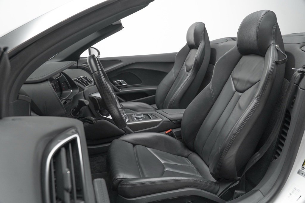 Used 2022 Audi R8 V10 image 3