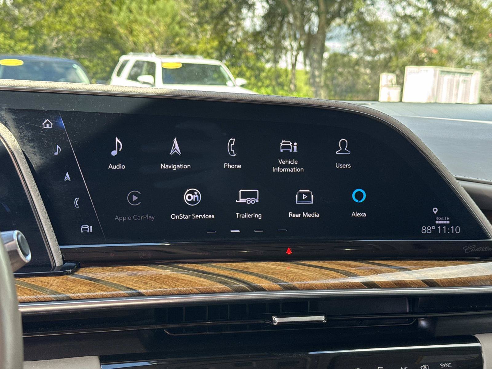 Used 2023 Cadillac Escalade Sport Platinum AWD/4WD image 19