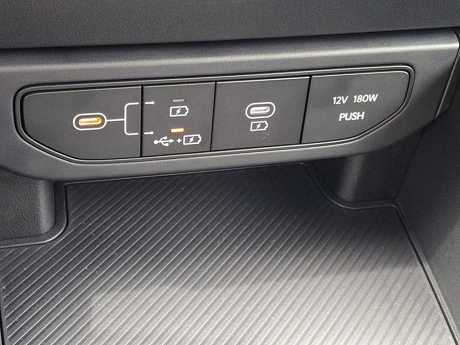 New 2026 Kia K4 FWD image 16