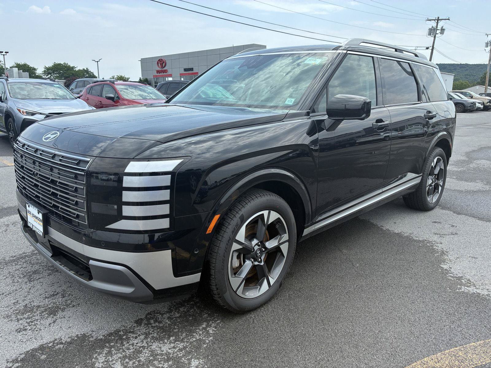 Used 2026 Hyundai Palisade Limited AWD/4WD image 3