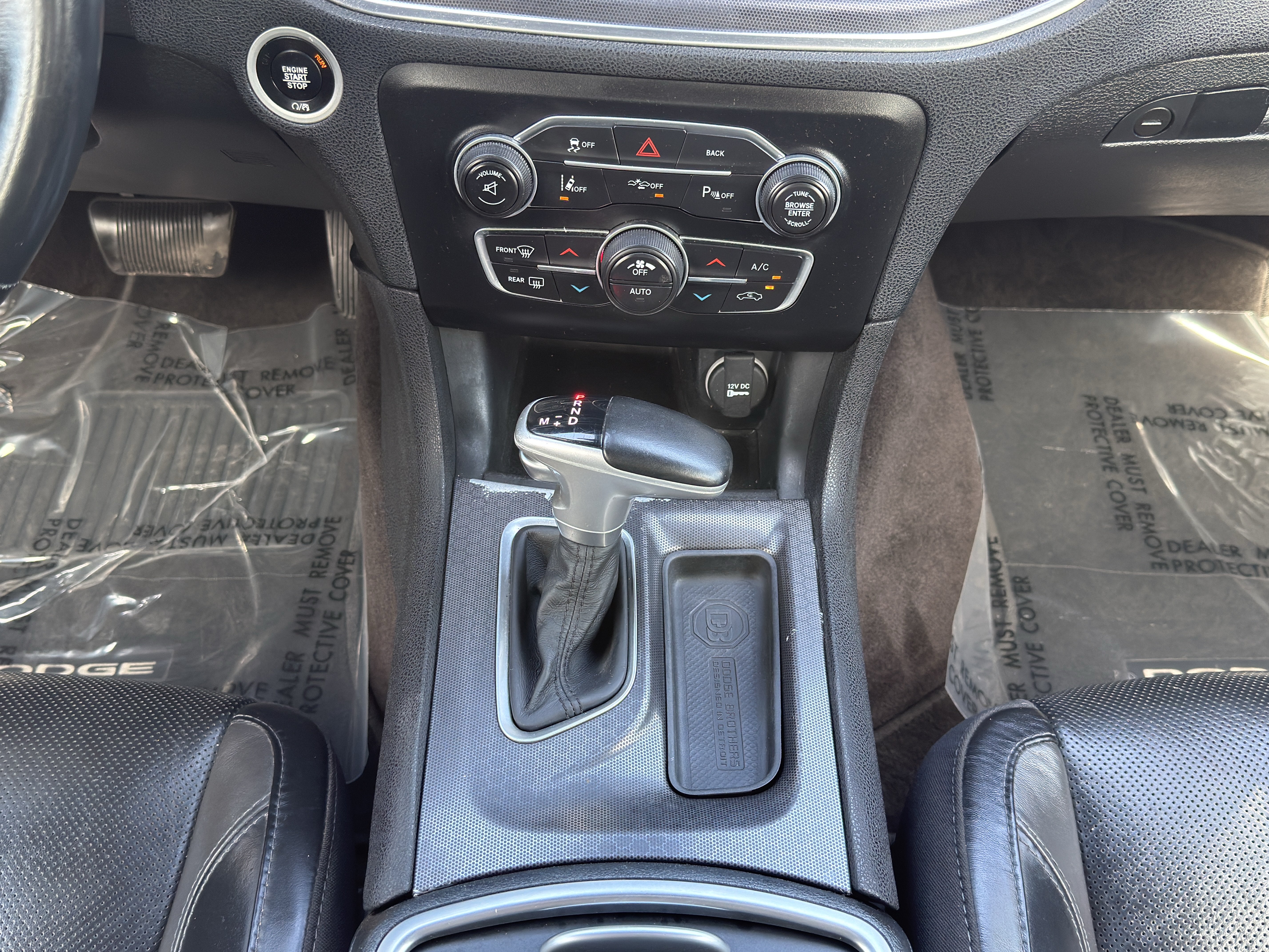 Used 2016 Dodge Charger SXT w/ AWD Premium Group image 27