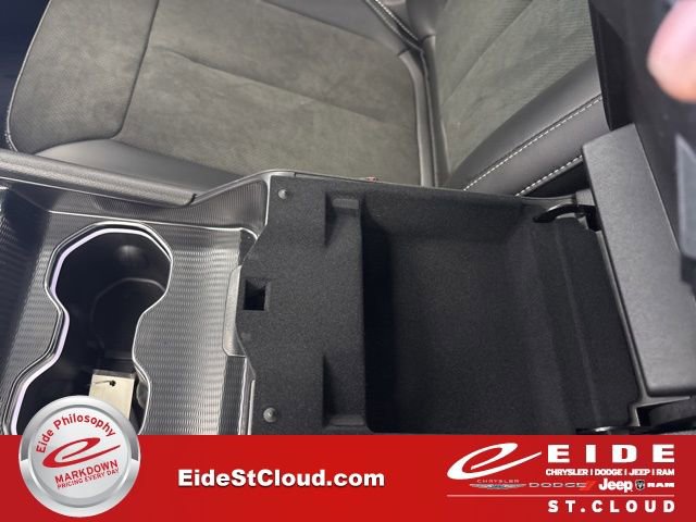 New 2026 Jeep Grand Cherokee L Altitude image 48