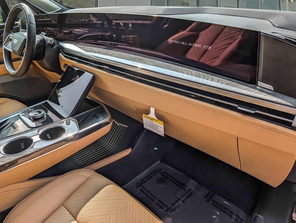 New 2025 Cadillac Escalade IQ Luxury 2 AWD/4WD image 25