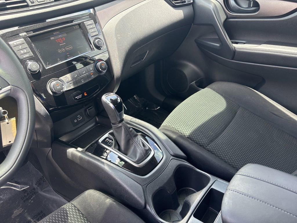 Used 2020 Nissan Rogue Sport S FWD image 30