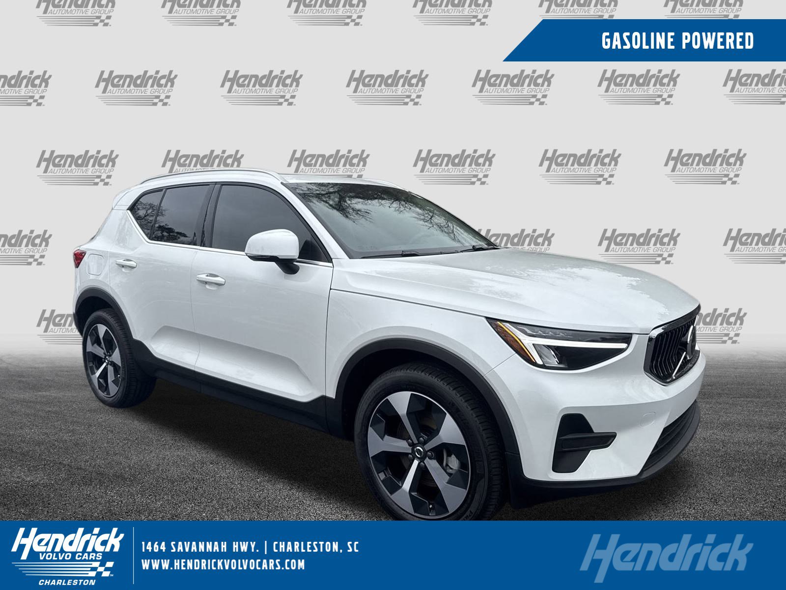 New 2025 Volvo XC40 B5 Core w/ Protection Package Premier