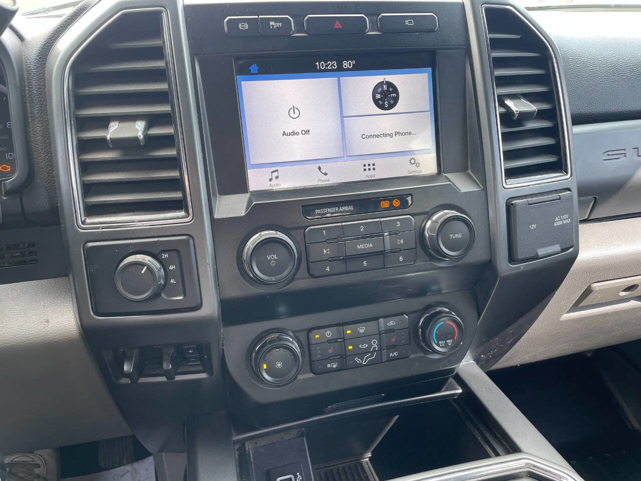Used 2019 Ford F250 XLT w/ XLT Premium Package image 34