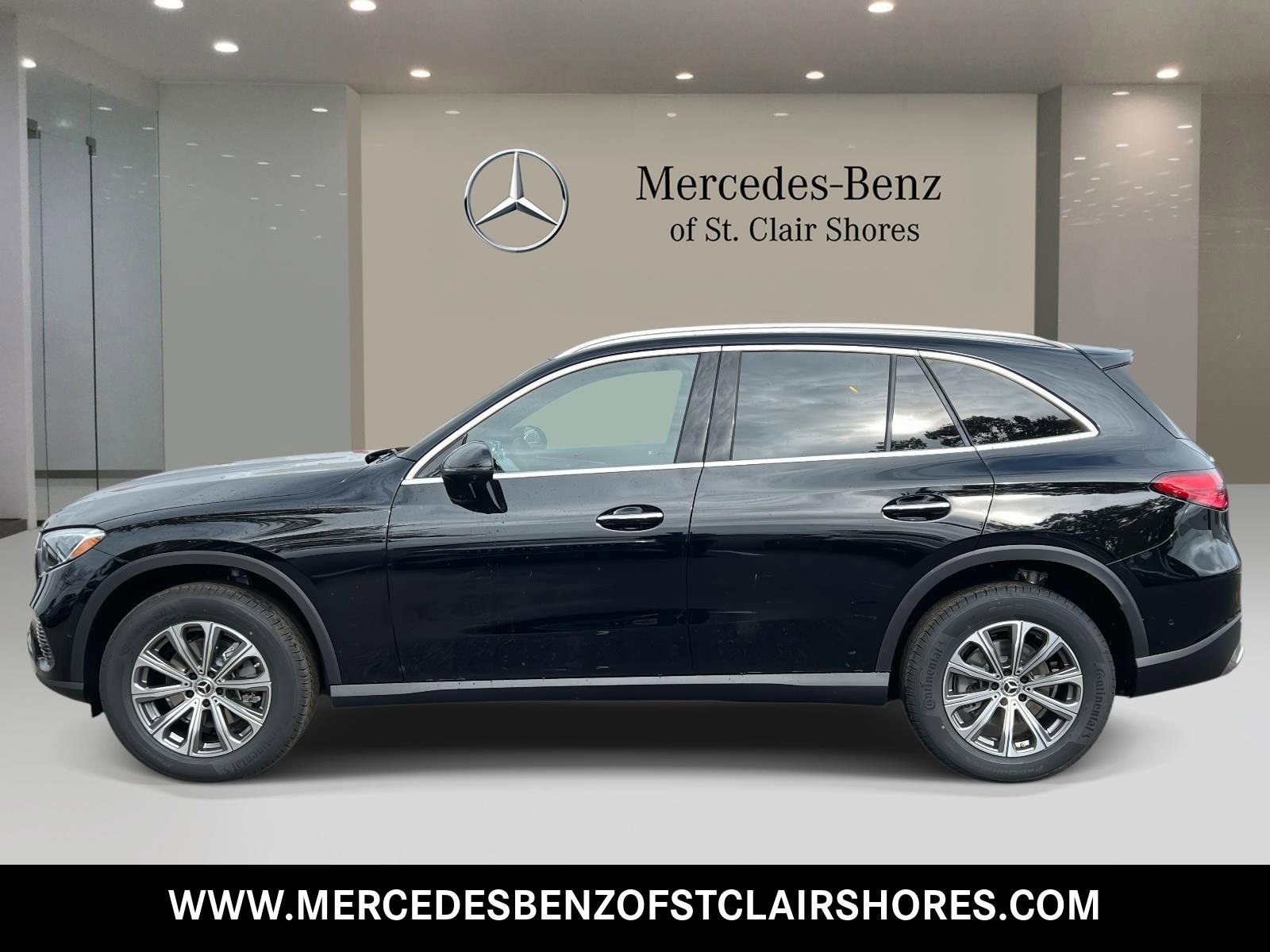 New 2026 Mercedes-Benz GLC 300 4MATIC image 2