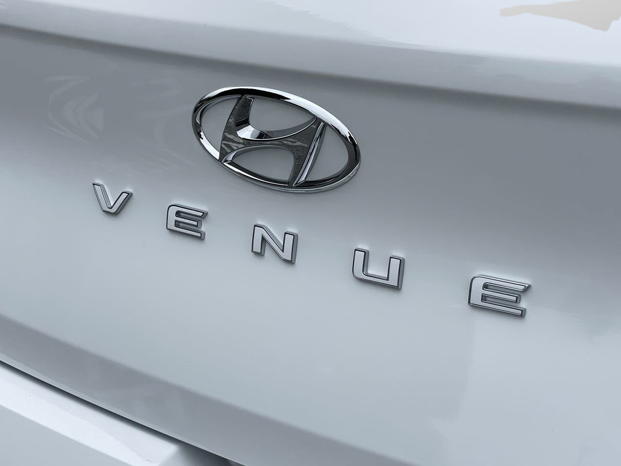New 2026 Hyundai Venue SEL FWD image 42