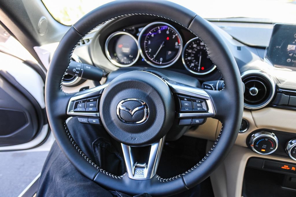 New 2026 MAZDA MX-5 Miata Grand Touring w/ Weather Package RWD image 17