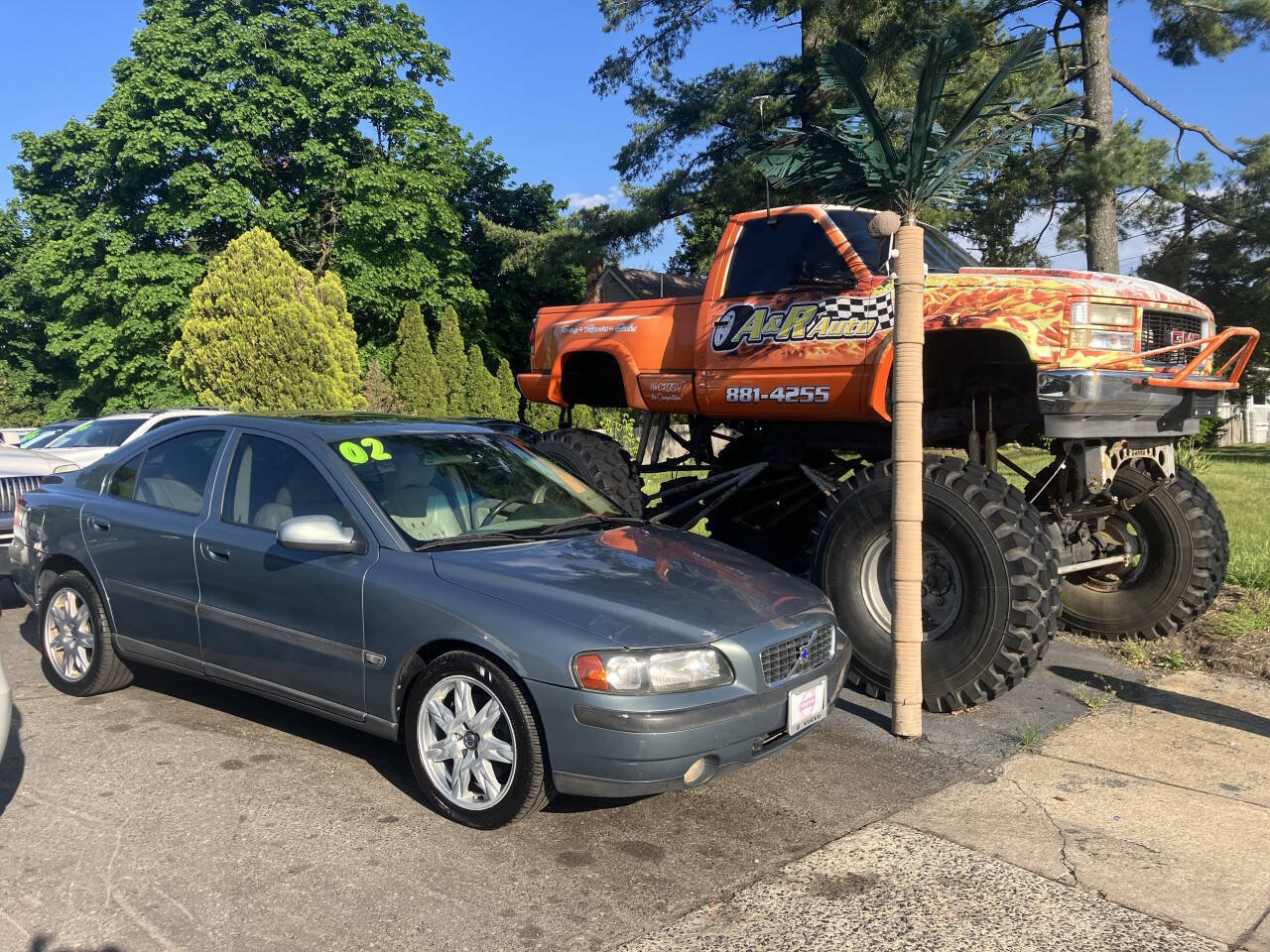 Used 2002 Volvo S60 2.4T AWD/4WD image 2