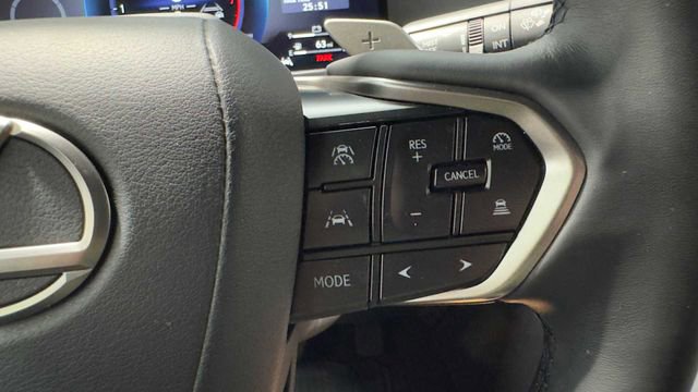 Used 2025 Lexus GX 550 550 Premium w/ Accessory Package (2T) image 34