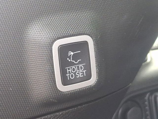 Used 2025 Jeep Grand Cherokee Limited image 30