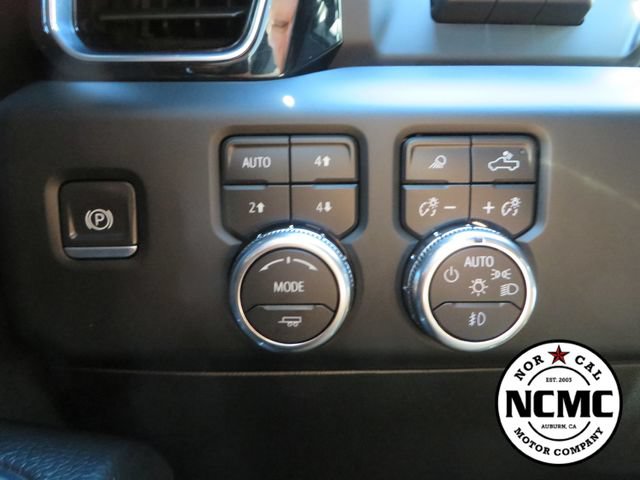 Used 2024 GMC Sierra 3500 Denali w/ Denali Reserve Package AWD/4WD image 48