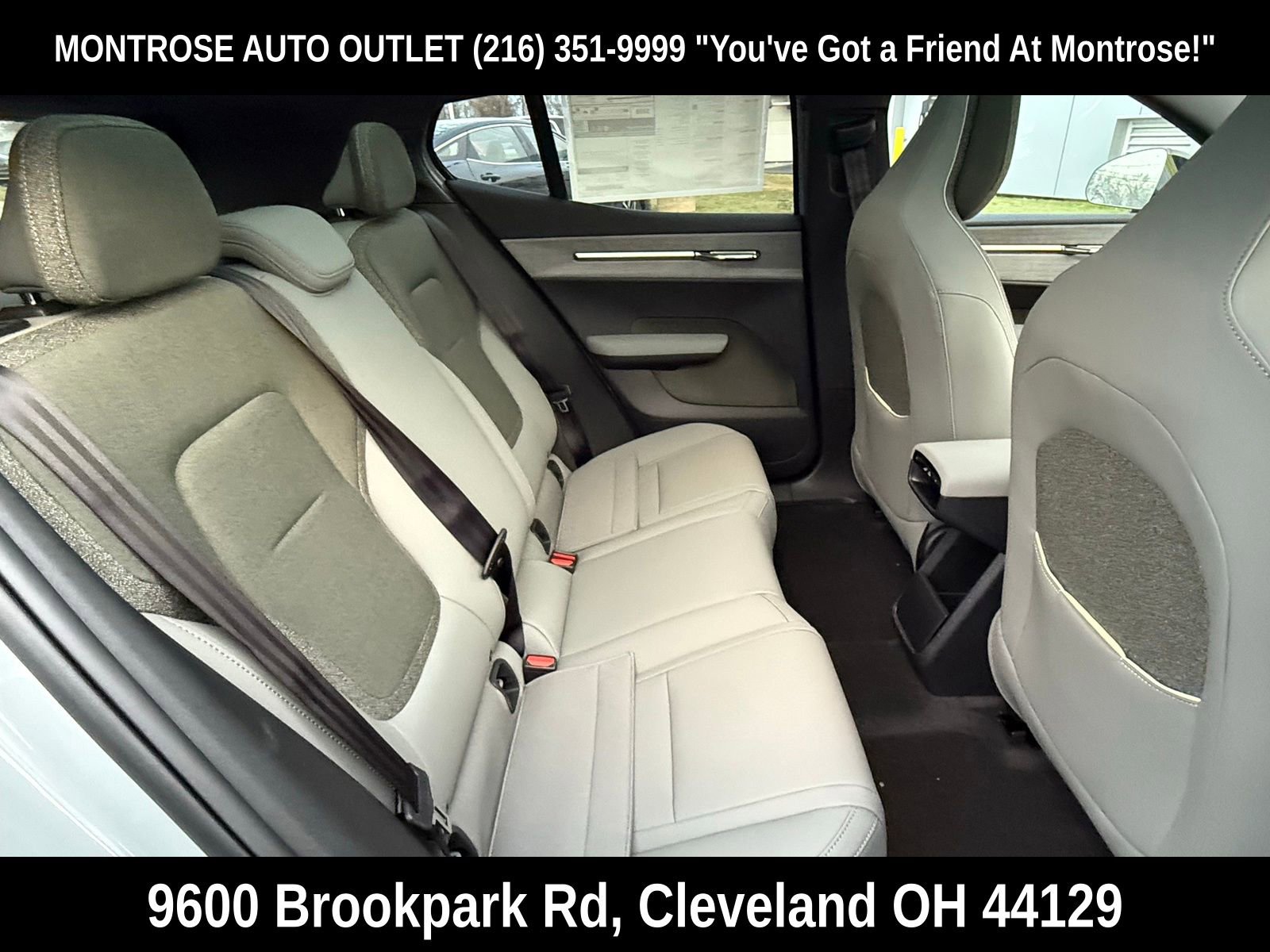 New 2026 Volvo EX30 Cross Country Ultra image 14