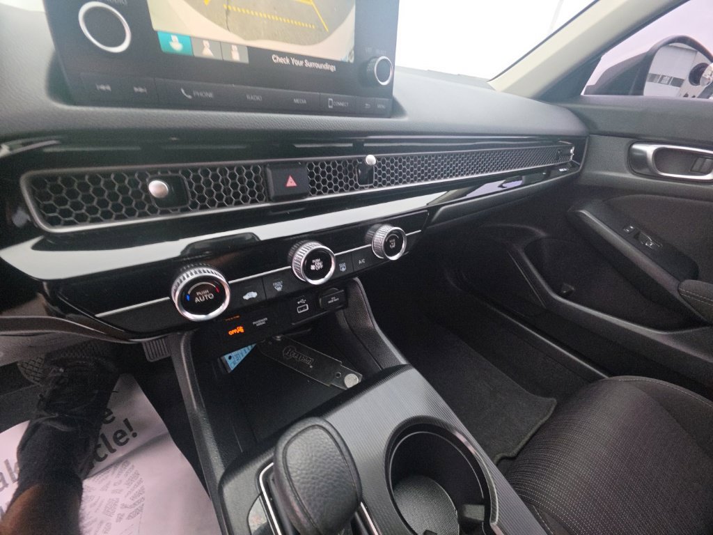 Used 2024 Honda Civic LX image 16