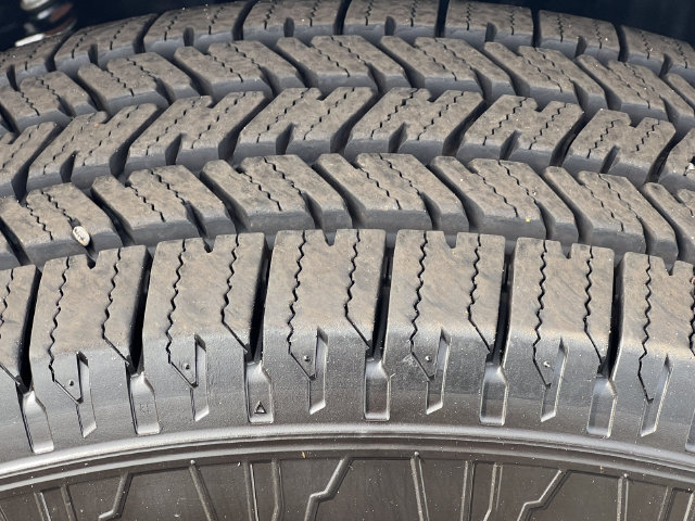 Used 2026 RAM 2500 Laramie AWD/4WD image 8