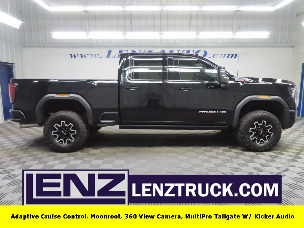 Used 2025 GMC Sierra 2500 AT4X image 1