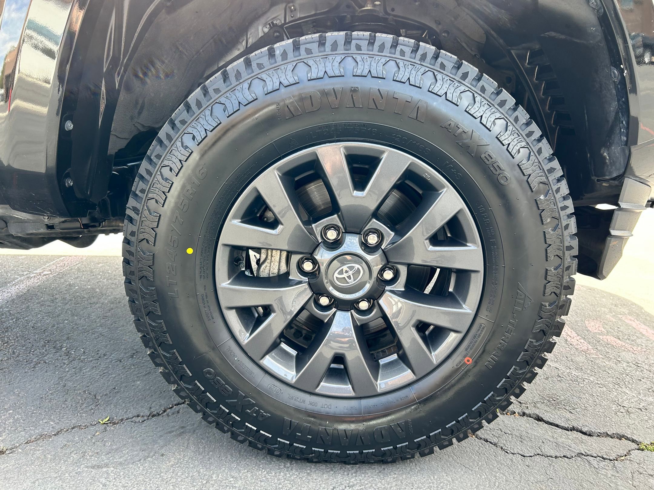 Certified 2023 Toyota Tacoma SR5 image 30